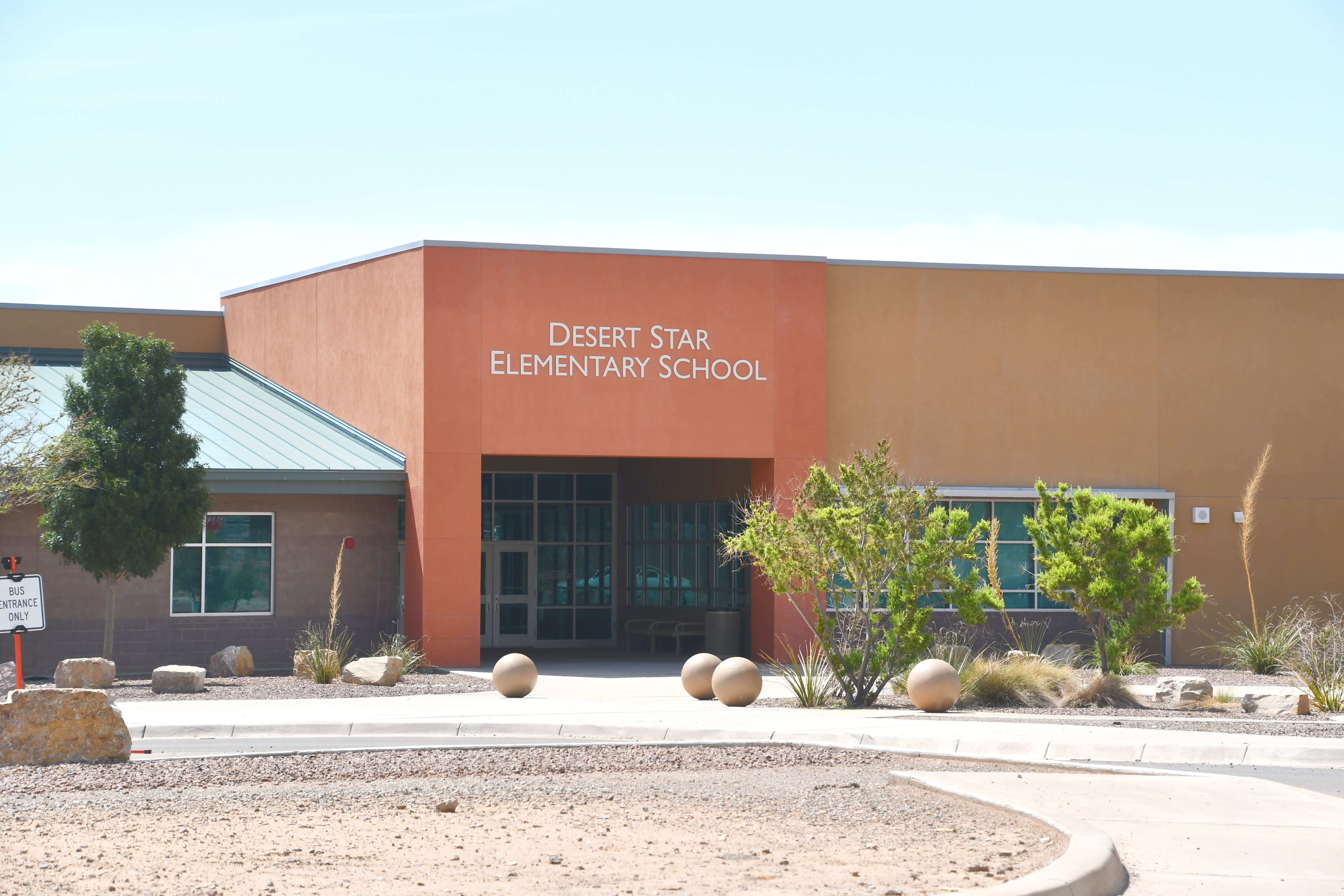 Front Entrance of Desert Star Elementary School 
